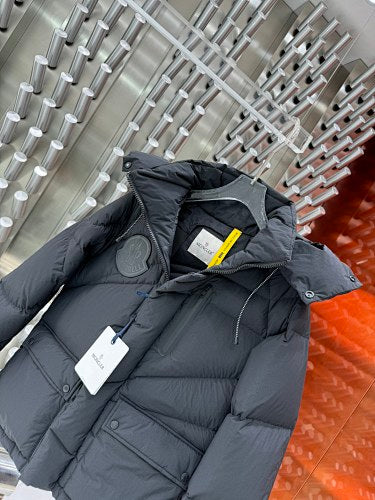 Moncler Charcoal Gray Diagonal-Quilt Hooded Puffer Jacket