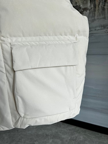 MLB Boston Red Sox White Quilted Puffer Vest