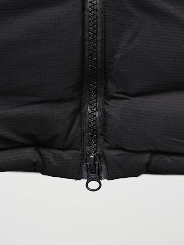 Canada Goose Black Stand-Collar Zip-Pocket Jacket