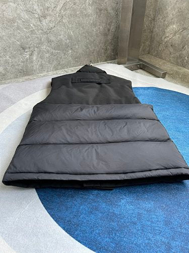 Canada Goose Black Tonal Logo Puffer Vest